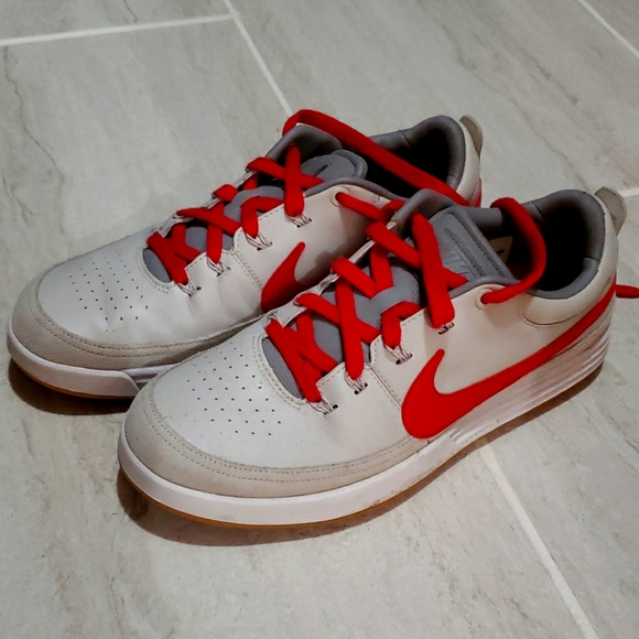 Nike Other - Nike golf shoes